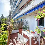 Loiseau Bleu -studio Terrasse - Parking - Clim