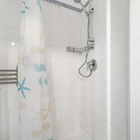 Loiseau Bleu - Terrasse - Parking - Clim * Menton