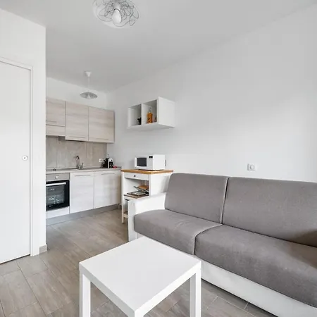 Loiseau Bleu -studio Terrasse - Parking - Clim *