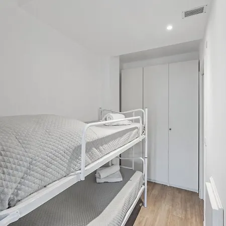 Apartmán Loiseau Bleu -studio Terrasse - Parking - Clim