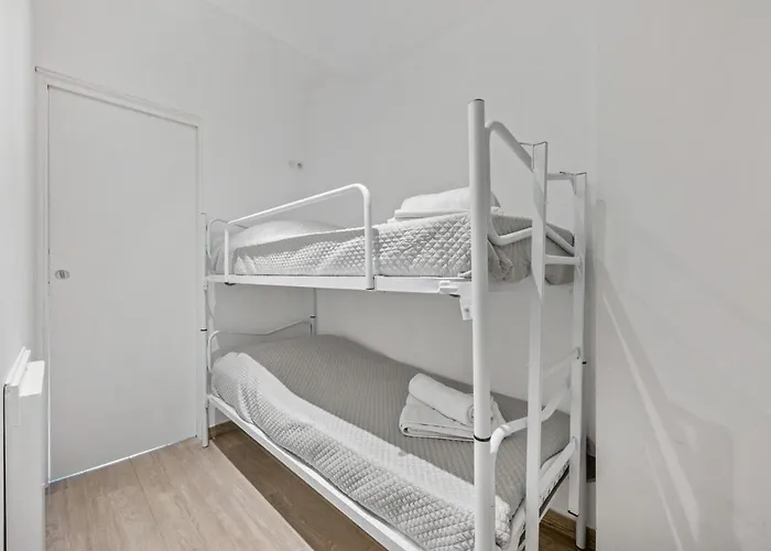 דירה Loiseau Bleu -studio Terrasse - Parking - Clim מנטון